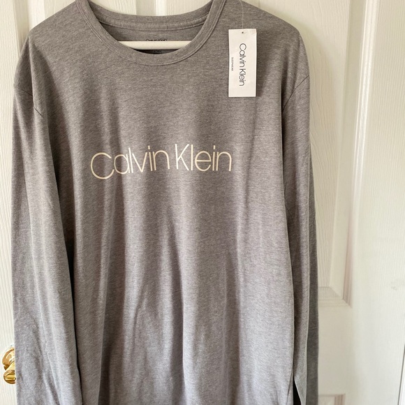 Calvin Klein Other - Calvin Klein Grey Long Sleeve Tee